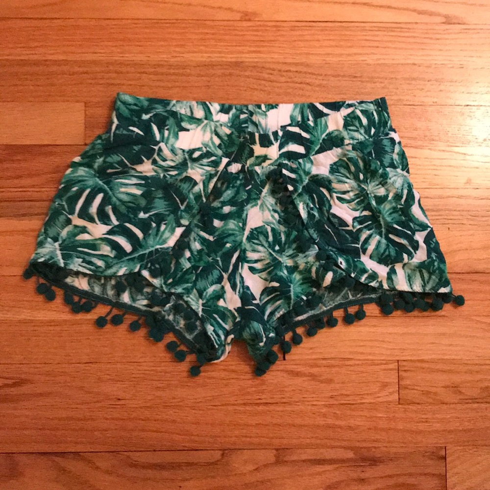 Shorts palm tree
